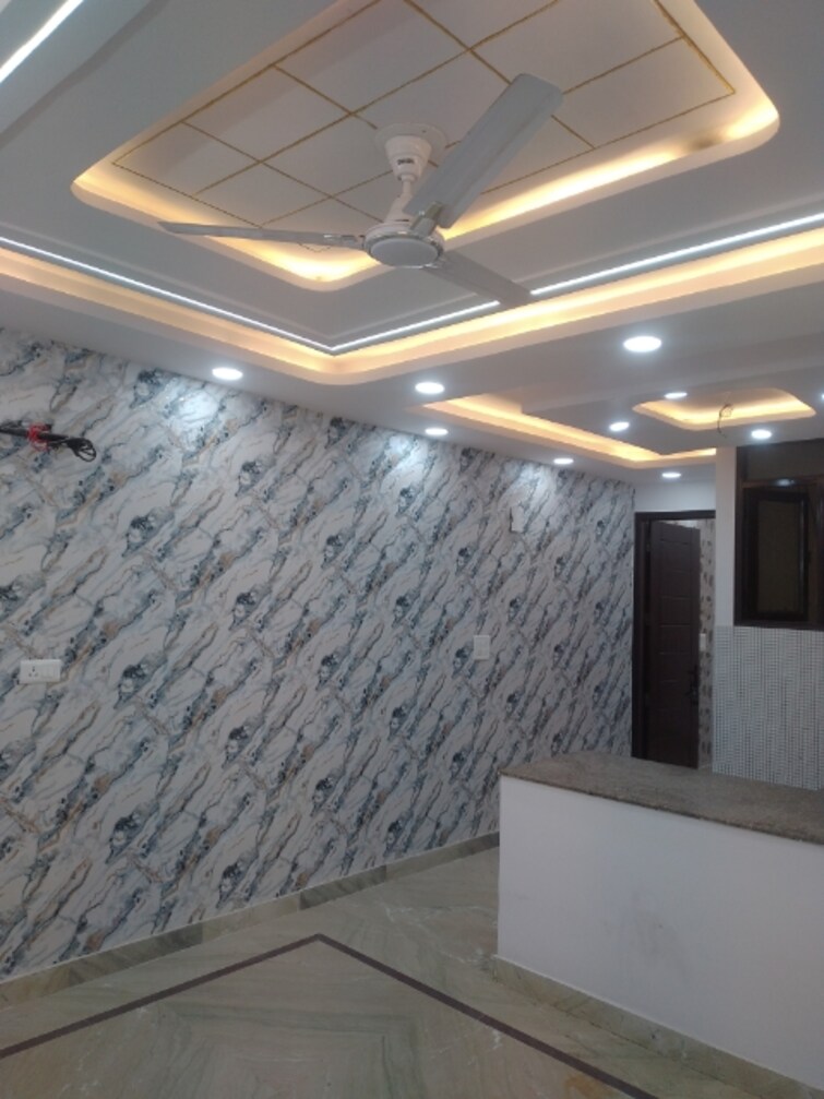 Cover Image, govindpuri 3 Bedroom 90 Sq.Yd. Builder Floor In Govindpuri Delhi 9578902