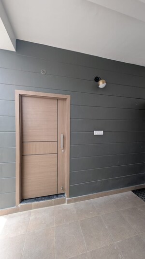 Room in 3 BHK Villa at Kalpana Eco World, Mohanlalganj – for Sale