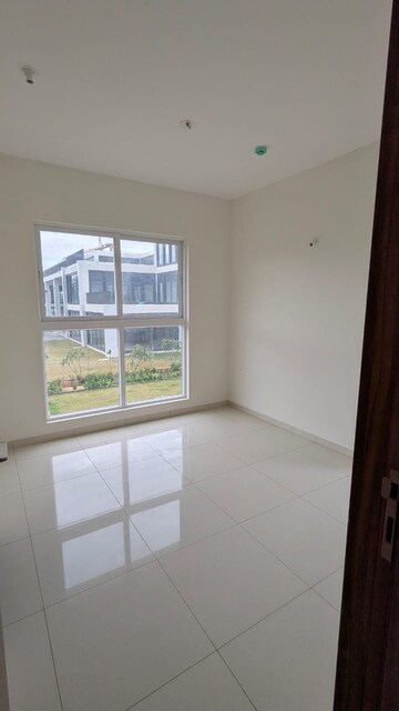 Room in 2 BHK Apartment at Godrej Ananda, Bagaluru – for Sale