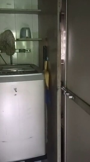 Furnished Amenities in 2 BHK Apartment at Kanika CHS, Andheri East – for Rent