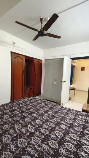 Bedroom in 2 BHK Apartment at Morar Ashish, Samata Nagar – for Rent