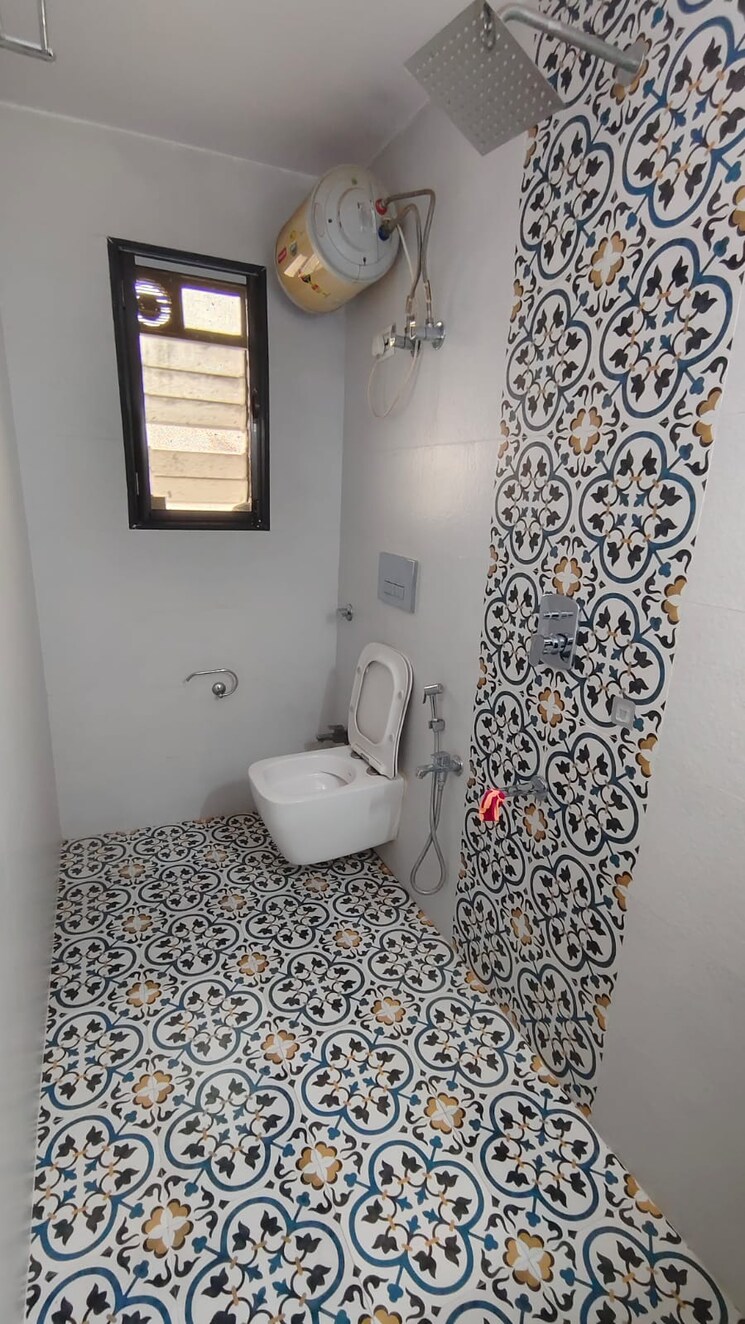 Bathroom, morar-ashish 2 Bedroom 900 Sq.Ft. Apartment In Samata Nagar Thane 9578927