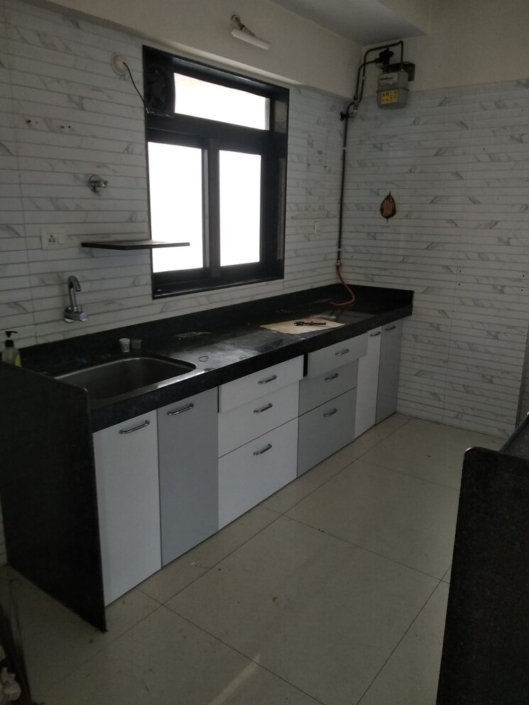 Kitchen, chandak-stella 3 Bedroom 950 Sq.Ft. Apartment In Goregaon West Mumbai 9578942