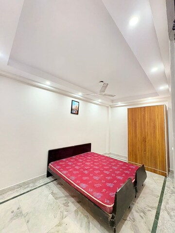 Bedroom in 2 BHK Builder Floor at Saket – for Rent