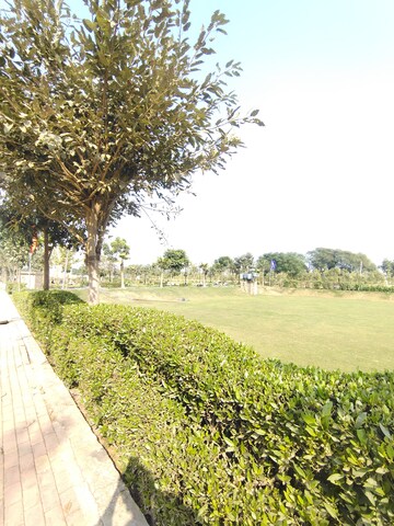  Land – Garden View at Signature Global City of Colours, Nh 8 - for Sale