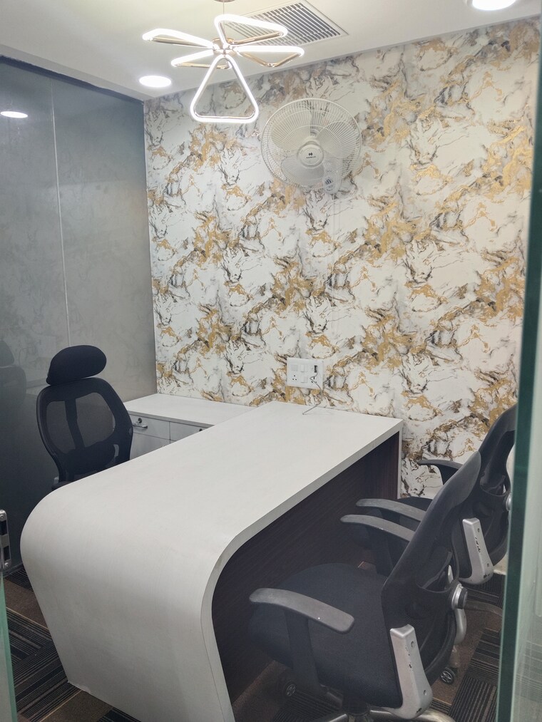 Team Area, netaji subhash place Commercial Office Space 947 Sq.Ft. In Netaji Subhash Place Delhi 9578993