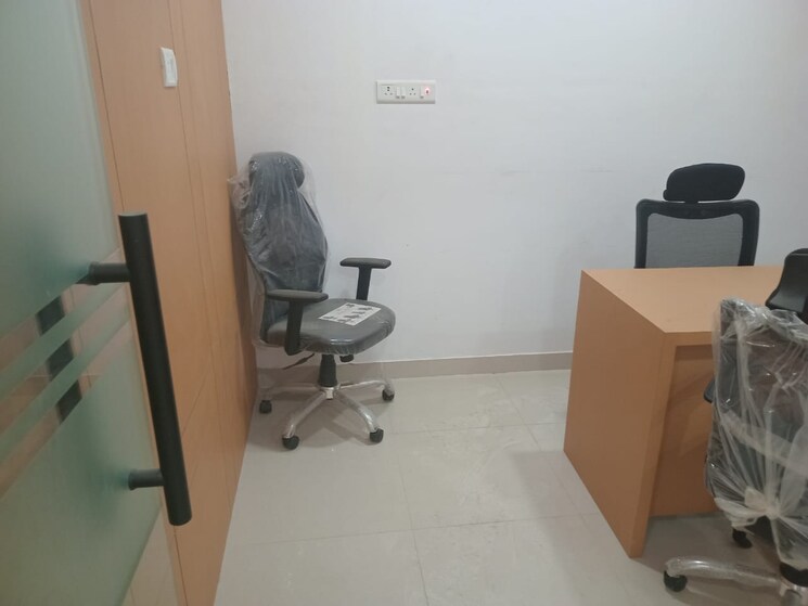 Team Area, vibhuti khand Commercial Office Space 1198 Sq.Ft. In Vibhuti Khand Lucknow 9578995