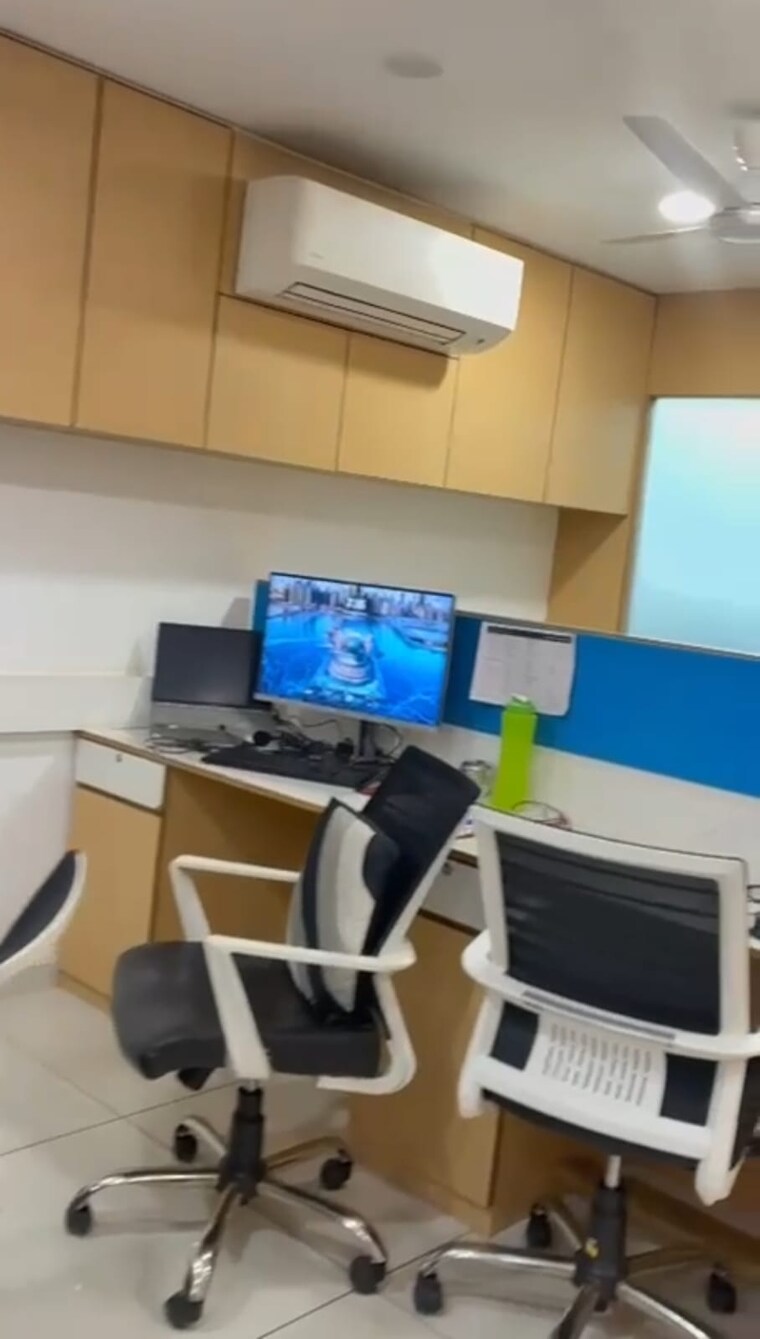 Team Area, vastrapur Commercial Office Space 1254 Sq.Ft. In Vastrapur Ahmedabad 9579011