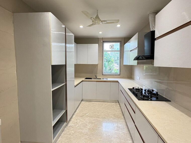 Kitchen, bptp-green-oaks 3 Bedroom 180 Sq.Yd. Builder Floor In Sector 70a Gurgaon 9579028