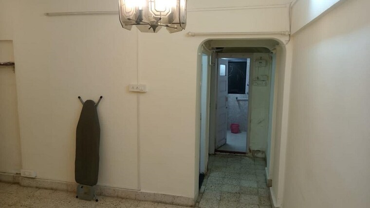 Living Room, bandra west 1 Bedroom 500 Sq.Ft. Apartment In Bandra West Mumbai 9579027