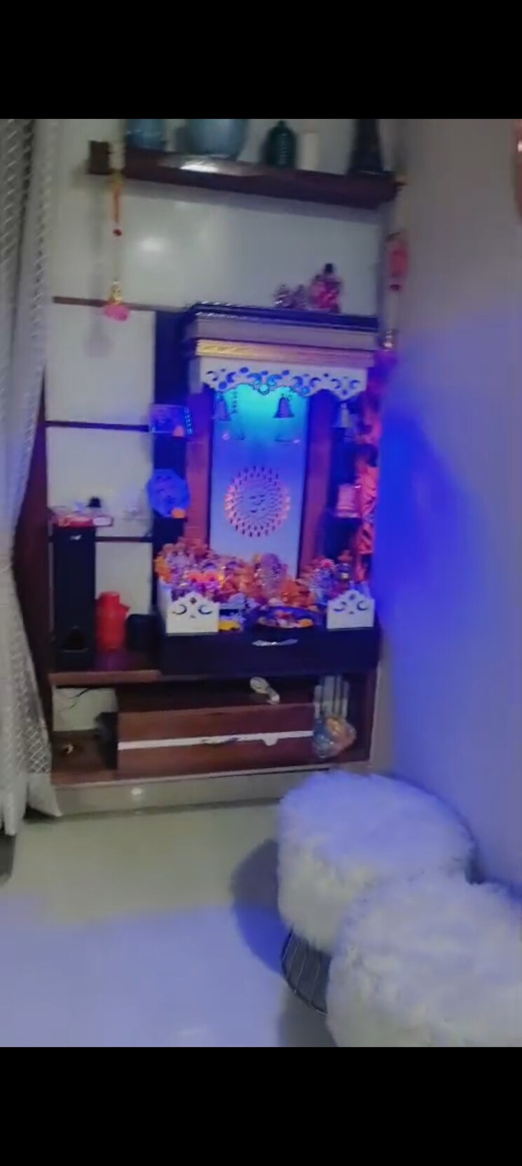 undefined, hindon-vihar 3 Bedroom 1350 Sq.Ft. Apartment In Sector 49 Noida 9579096