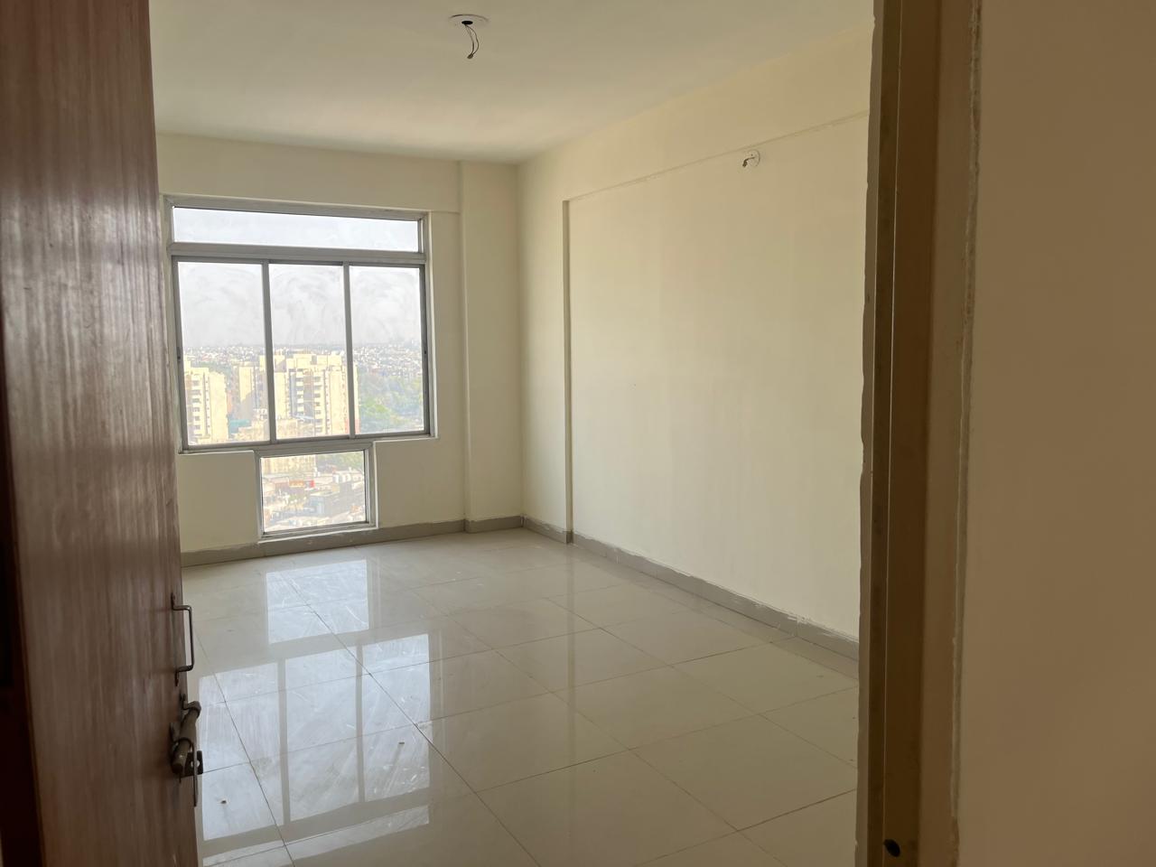 3 BHK + Servant Room Apartment For Sale in Jasola