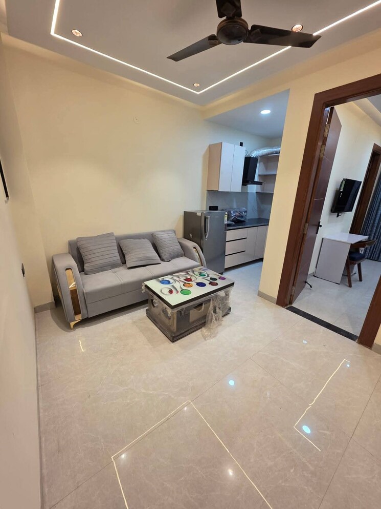 Living Room, paryavaran complex 1 Bedroom 600 Sq.Ft. Apartment In Paryavaran Complex Delhi 9579083