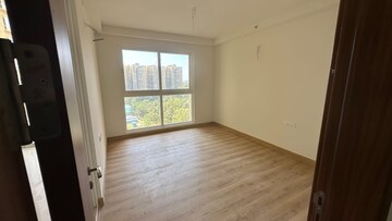 Room in 3 BHK Apartment at Bhartiya City Nikoo Homes 4, Thanisandra Main Road – for Rent