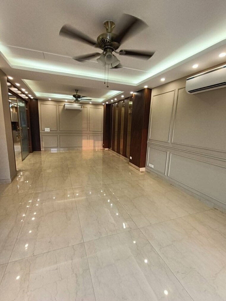 Room, ansal-api-esencia 4 Bedroom 300 Sq.Ft. Builder Floor In Sector 67 Gurgaon 9579090