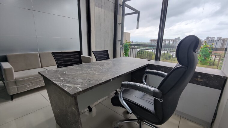 Team Area, united-world-trade-tower Commercial Office Space 1200 Sq.Ft. In Makarba Ahmedabad 9579091