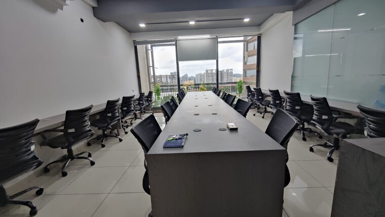 Team Area, united-world-trade-tower Commercial Office Space 1200 Sq.Ft. In Makarba Ahmedabad 9579091