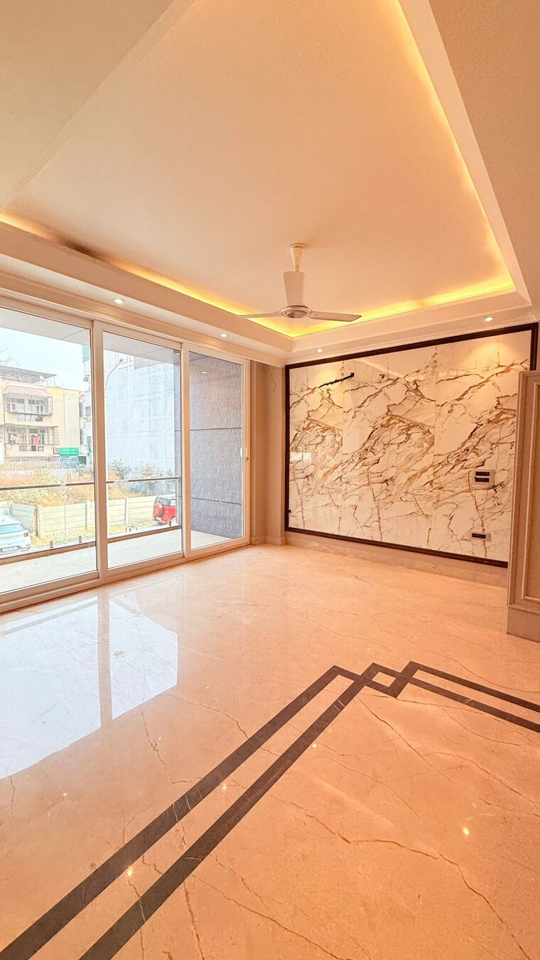 Room, ansal-api-esencia 3 Bedroom 180 Sq.Yd. Builder Floor In Sector 67 Gurgaon 9579098