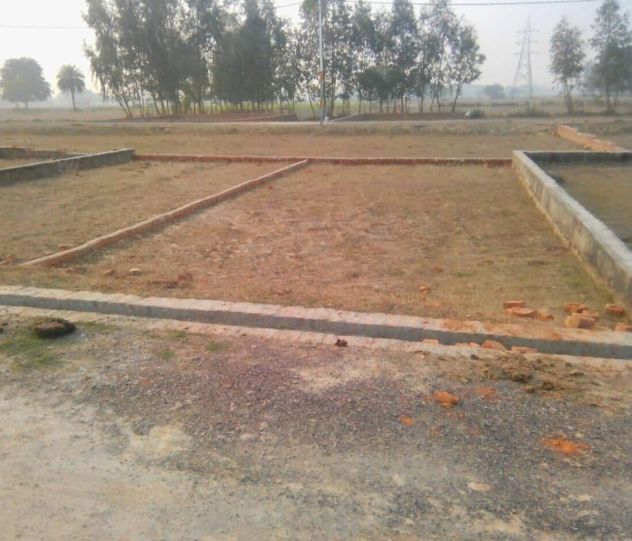 Plot For Sale in Lr Buildcon