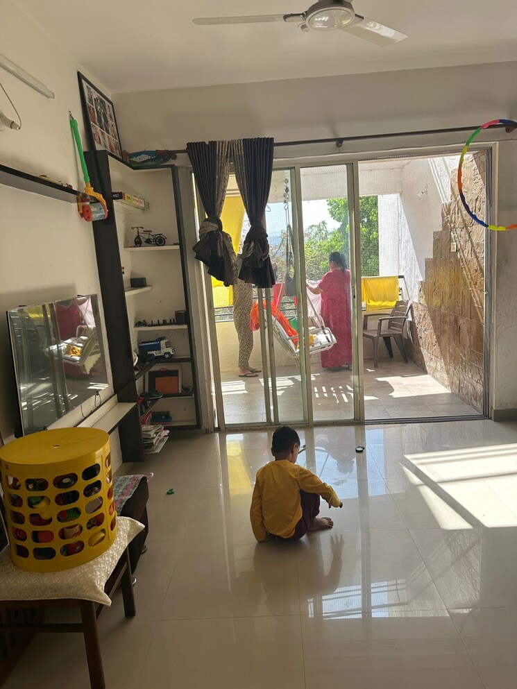 Master Bedroom, 33-keshavkunj 3 Bedroom 1365 Sq.Ft. Apartment In Mundhwa Pune 9579114