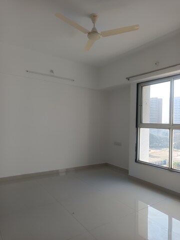 Room in 2 BHK Apartment at Ambrosia Alley, Hadapsar – for Rent