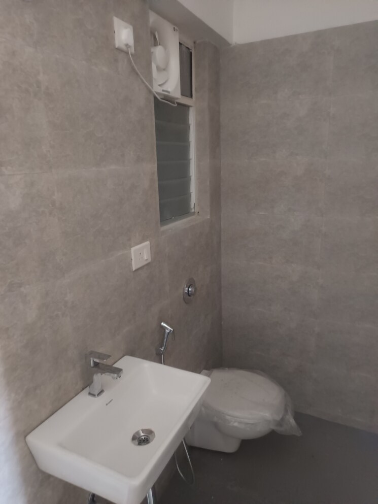 Bathroom, ambrosia-alley 2 Bedroom 790 Sq.Ft. Apartment In Hadapsar Pune 9579132