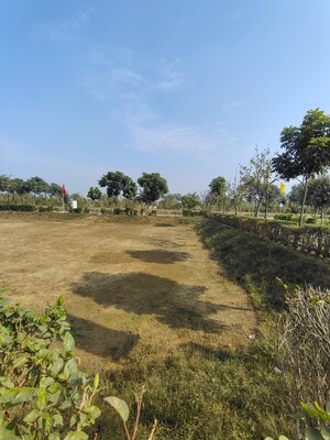  Land – Garden View at Signature Global City of Colours, Nh 8 - for Sale