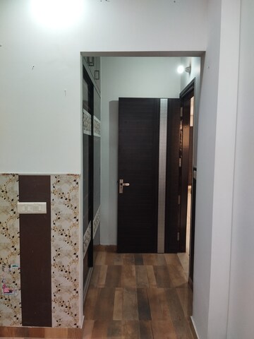 Building Lobby in 3 BHK Apartment at M3M Atrium, Sector 57 – for Rent