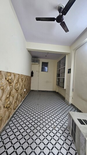  Shop For Sale in Dilshad Colony