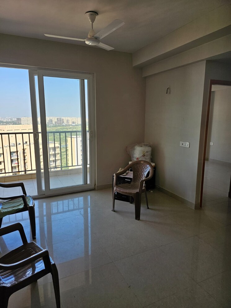  Parking, tata-eureka-park 2 Bedroom 1100 Sq.Ft. Apartment In Sector 150 Noida 9579166