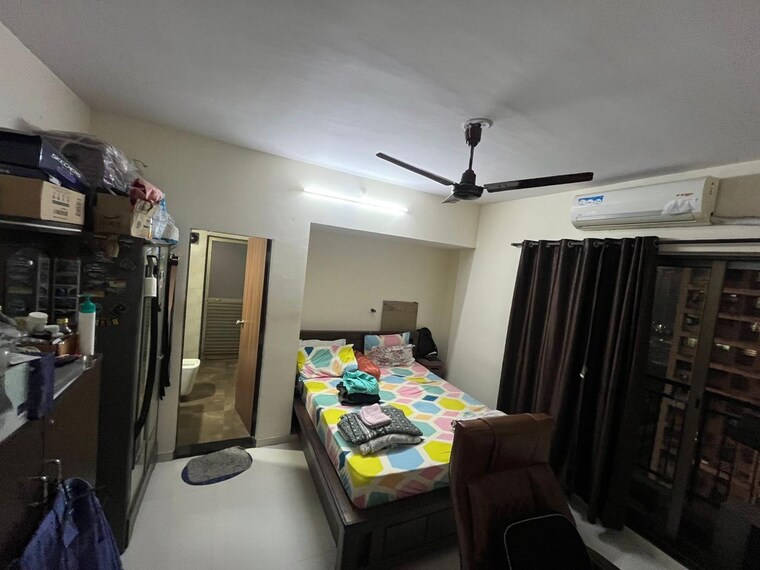 Team Area, dev-land-ashoka 3 Bedroom 1300 Sq.Ft. Apartment In Samata Nagar Thane 9579170