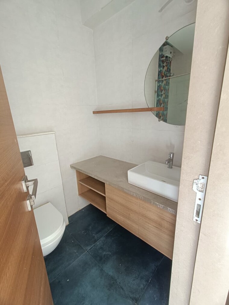 Bathroom, kadambari-chs-andheri 3 Bedroom 1600 Sq.Ft. Apartment In Andheri East Mumbai 9579169