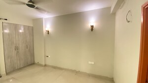 Room in 2 BHK Apartment at Eldeco Live By The Greens, Sector 150 – for Rent