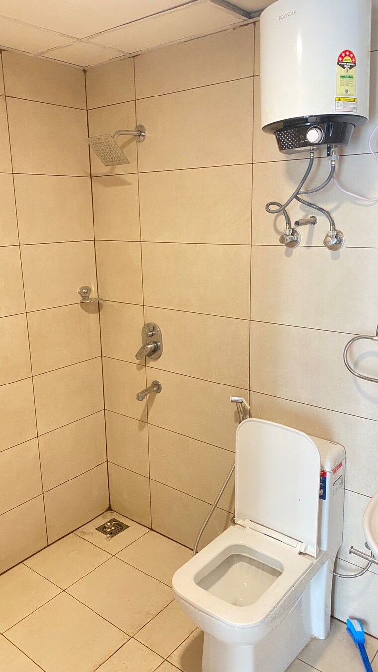 Bathroom, eldeco-live-by-the-greens 2 Bedroom 668 Sq.Ft. Apartment In Sector 150 Noida 9579177