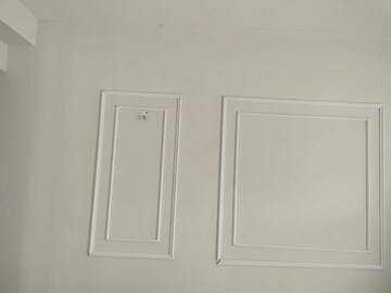 Room in 2 BHK Apartment at Tata Eureka Park, Sector 150 – for Rent