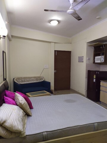 Bedroom in 1 RK Apartment at Supertech Ecociti, Sector 137 – for Rent