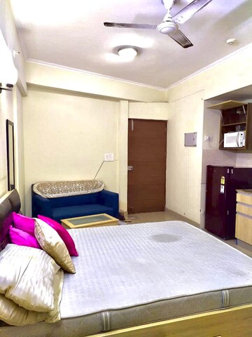 Bedroom in 1 RK Apartment at Supertech Ecociti, Sector 137 – for Rent