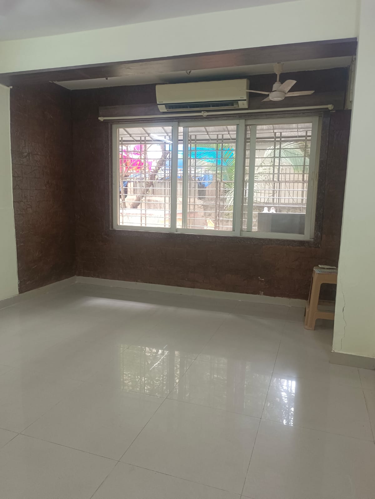 1 BHK Apartment For Rent in Shree Mahalaxmi