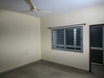 Room in 3 BHK Apartment at Sarvashri Krishna Gardenia, Dollars Colony – for Rent