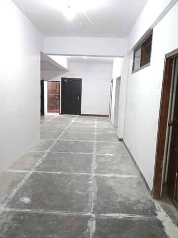 Office Space For Rent in Aliganj