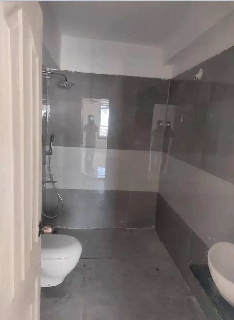 Bathroom, goregaon west Pg For Boys In Goregaon West 9579237