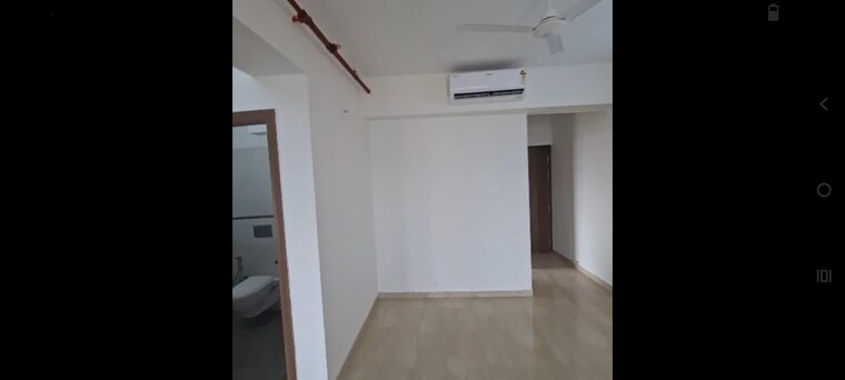 Room, bandra east 2 Bedroom 750 Sq.Ft. Apartment In Bandra East Mumbai 9579240