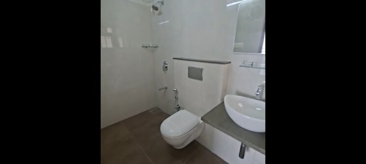 Bathroom, bandra east 2 Bedroom 750 Sq.Ft. Apartment In Bandra East Mumbai 9579240