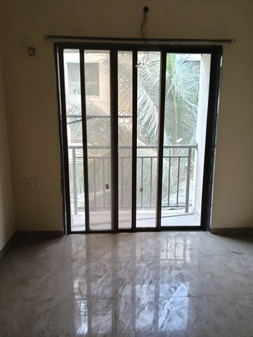 Room in 1 BHK Apartment at Swagat Heights, Mira Road – for Sale
