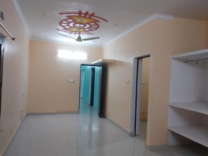 3 BHK Builder Floor For Rent in Aliganj