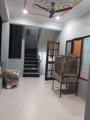 Living Room in 3 BHK Builder Floor at Aliganj – for Rent