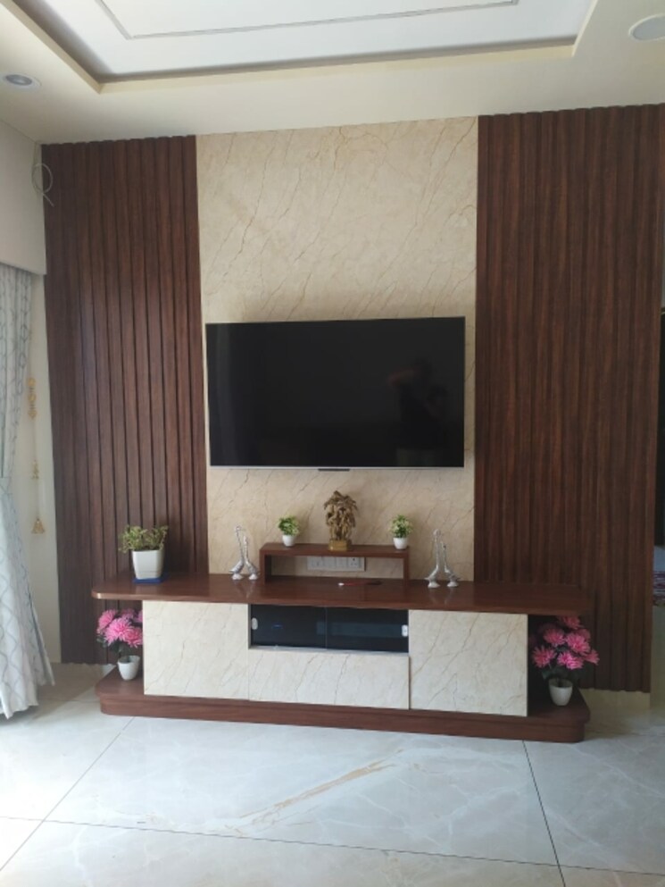 Room, vaishnodevi circle 3 Bedroom 1890 Sq.Ft. Apartment In Vaishnodevi Circle Ahmedabad 9579268