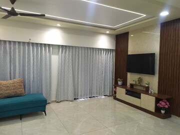 Bedroom in 3 BHK Apartment at Vaishnodevi Circle – for Rent