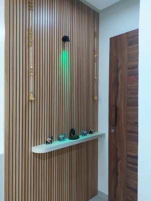  3 BHK Apartment at Vaishnodevi Circle – for Rent