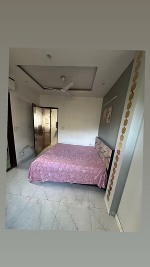 Bedroom in 1 BHK Builder Floor at Sushant Lok 3, Sector 57 – for Rent
